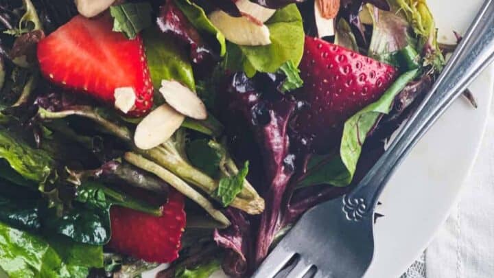 Image for Simple Strawberry Spring Mix Salad